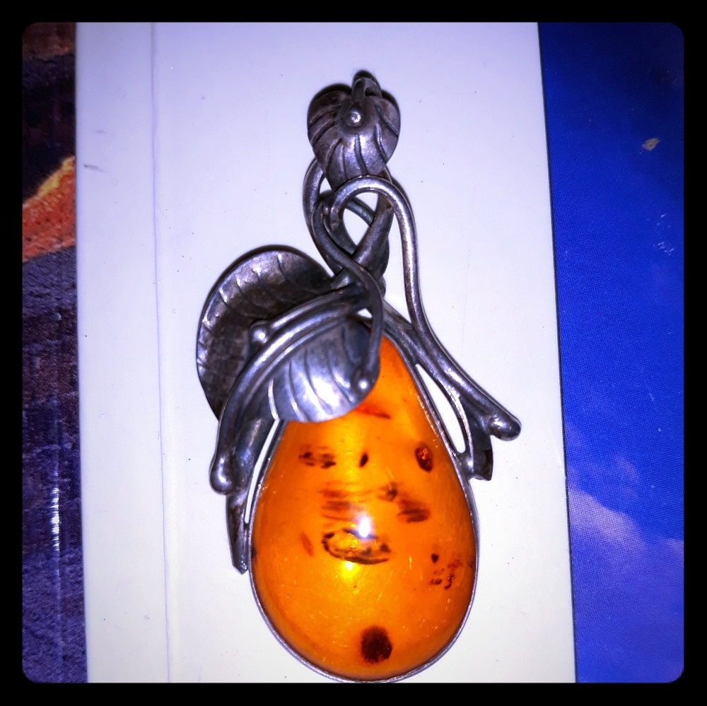 Amber pendant